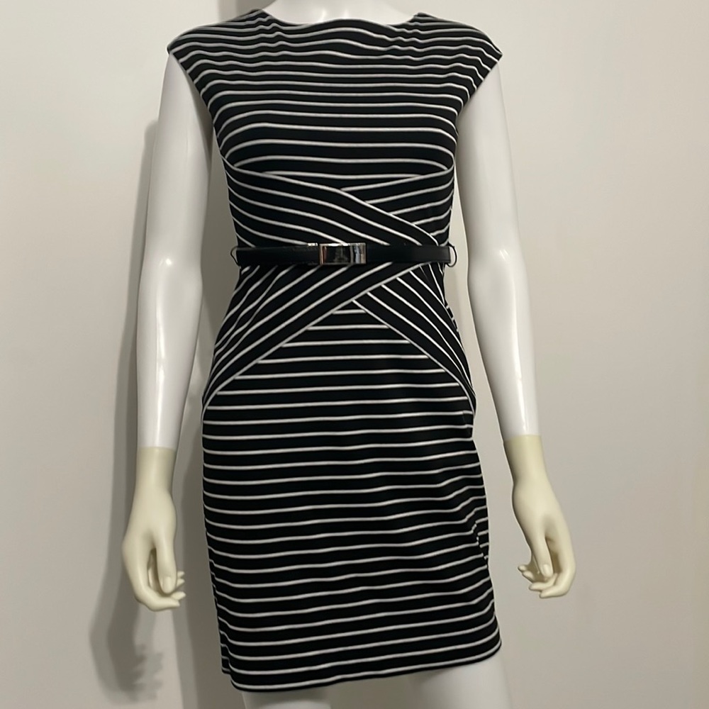 Figure flattering work dress from Donna Ricco NY